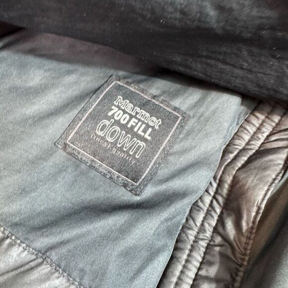 Marmot Puffer Coat Womens XS Black Montreal 700 Down Faux Fur Hood Long - Picture 5 of 7